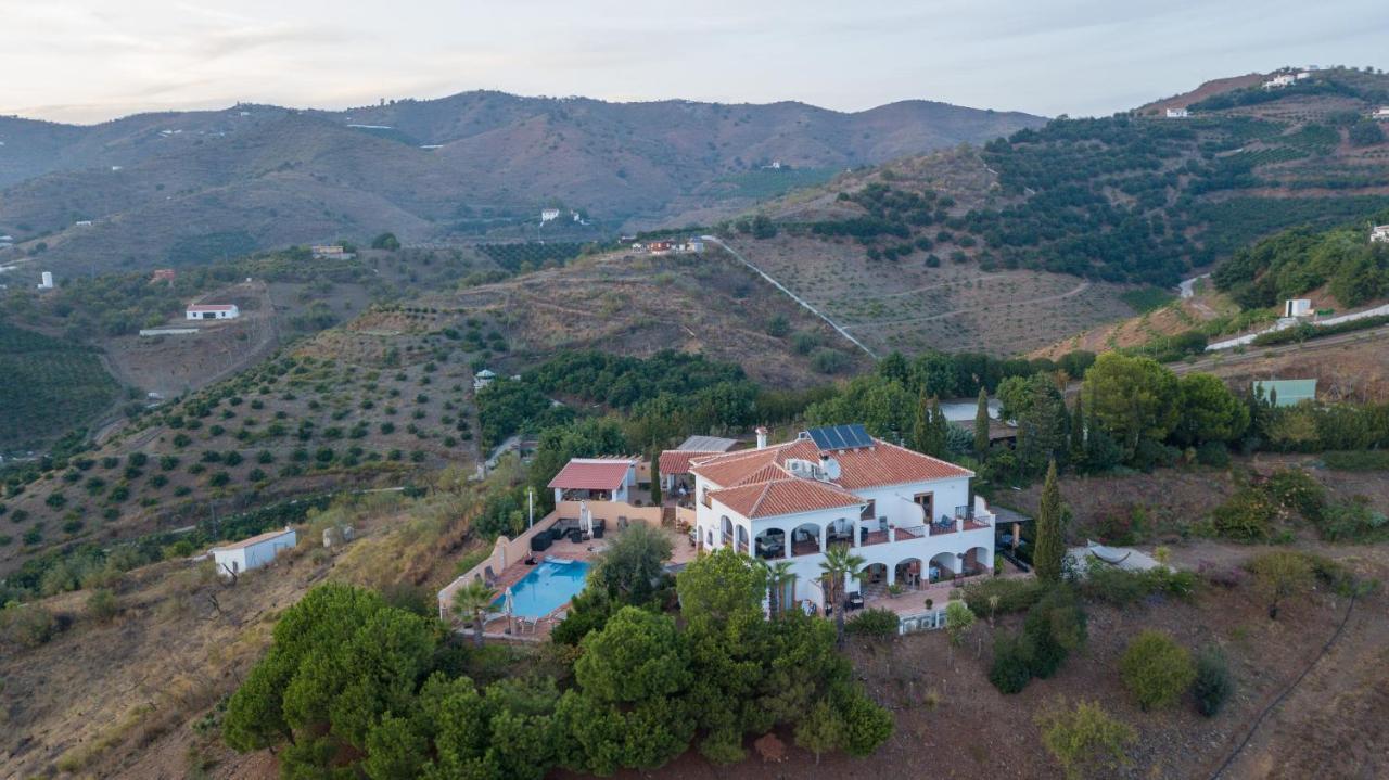 ולז-מאלגה Finca La Vida Tranquila מראה חיצוני תמונה